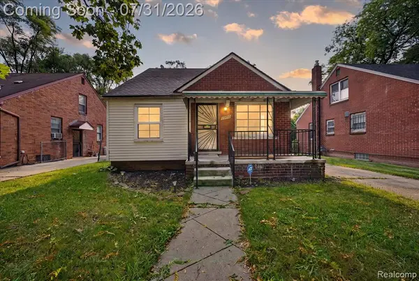 19490 Greenview, Detroit, MI 48219