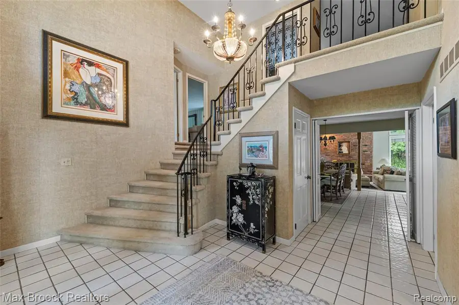 3265 Bloomfield Shore, West Bloomfield, MI 48323 - #3