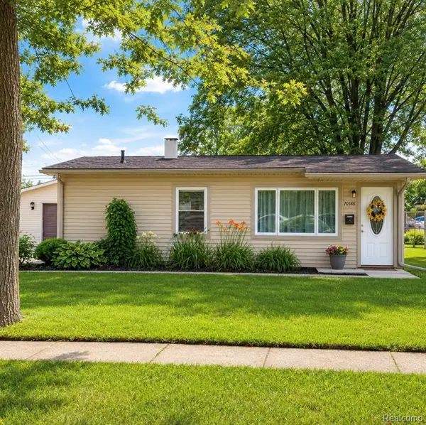 70148 Karen, Richmond, MI 48062