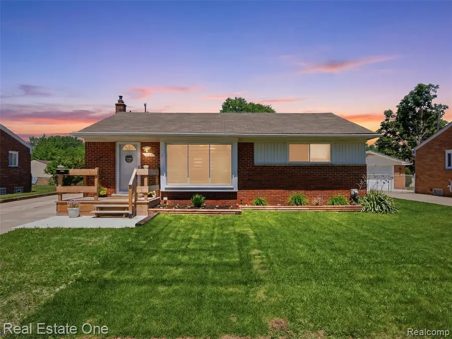 4603 E Thirteen Mile, Warren, MI 48092 - #3