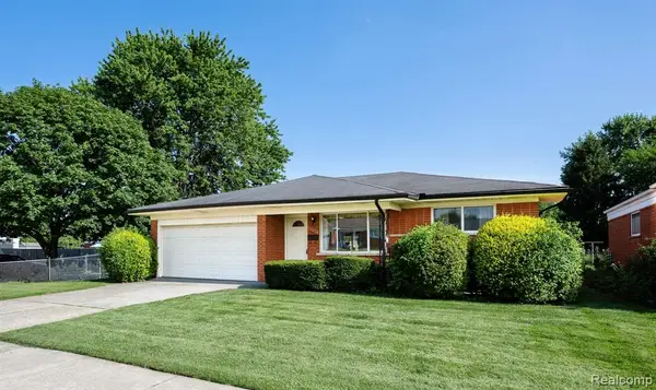 13256 Rosselo, Warren, MI 48088