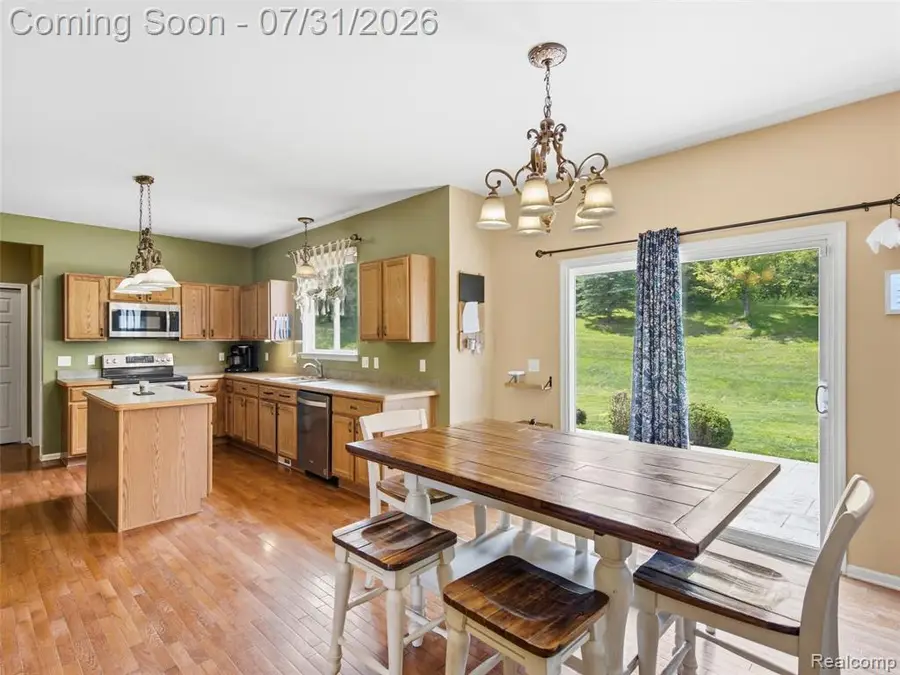 957 River Rock, Holly, MI 48442 - #2