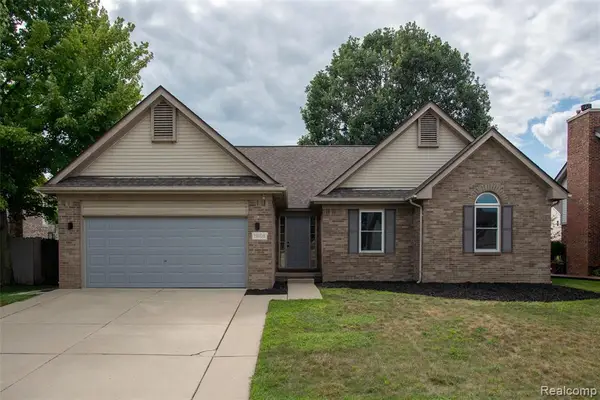 19108 Red Oak, Riverview, MI 48193