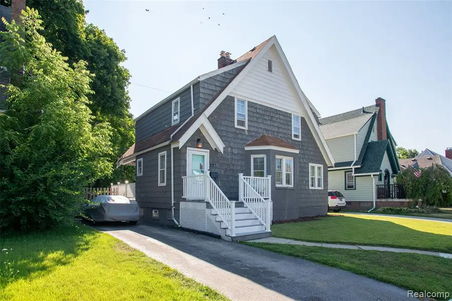 137 Chippewa, Pontiac, MI 48341 - #2