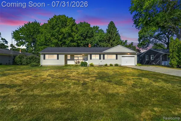 2175 Cashin, Burton, MI 48509