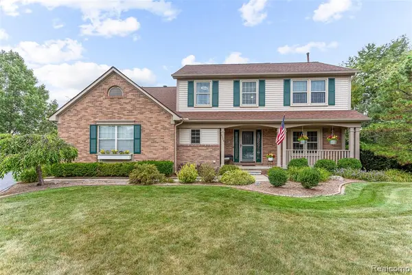 2328 Chestnut, Lake Orion, MI 48360