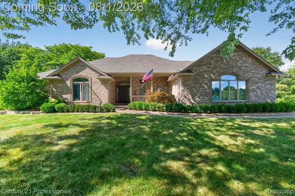 5675 36 Mile, Romeo, MI 48065