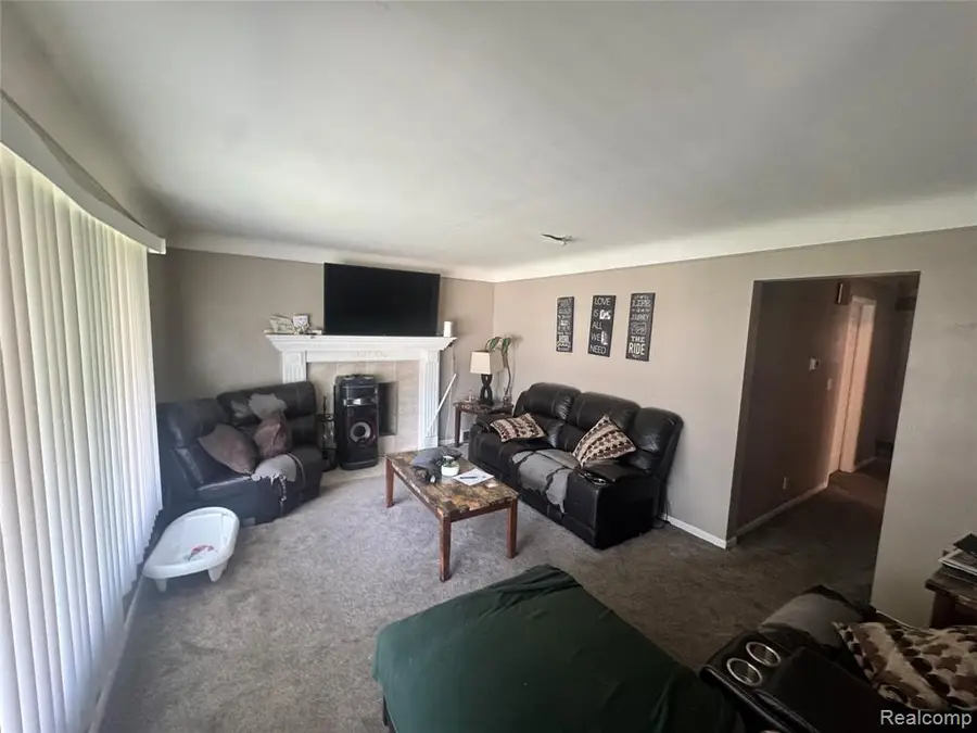 22122 Kelly, Eastpointe, MI 48021 - #2