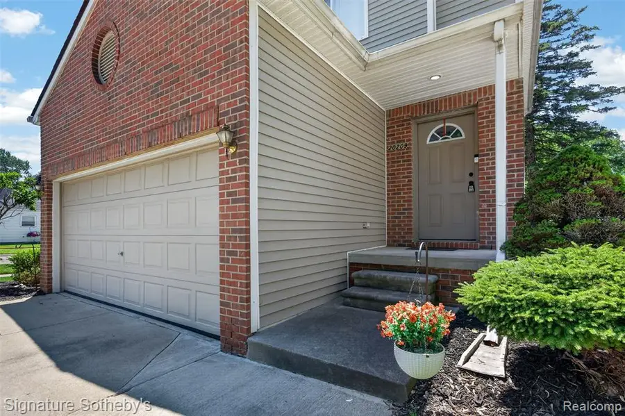 20209 Inkster, Livonia, MI 48152 - #2