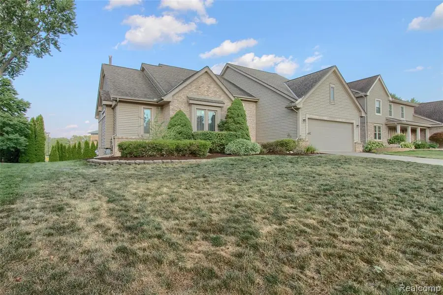 18978 Glengarry, Livonia, MI 48152 - #2