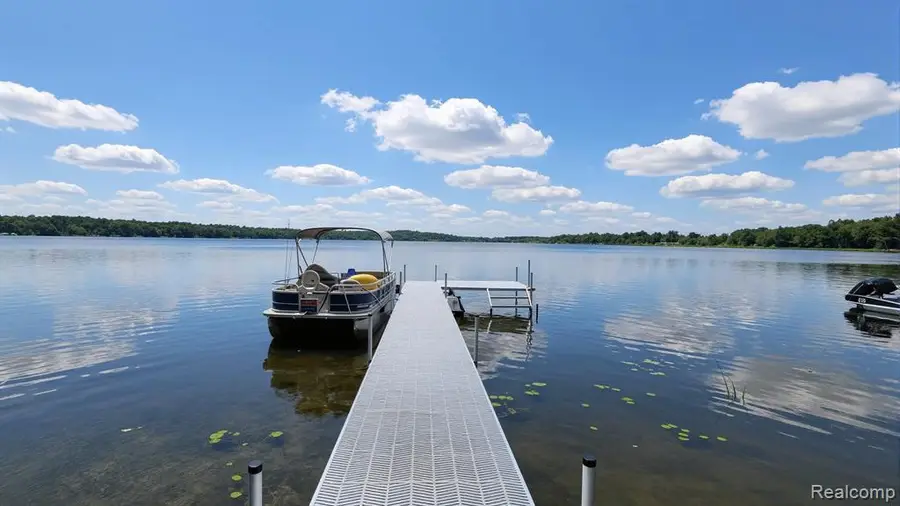5616 Joslin Lake, Gregory, MI 48137 - #3