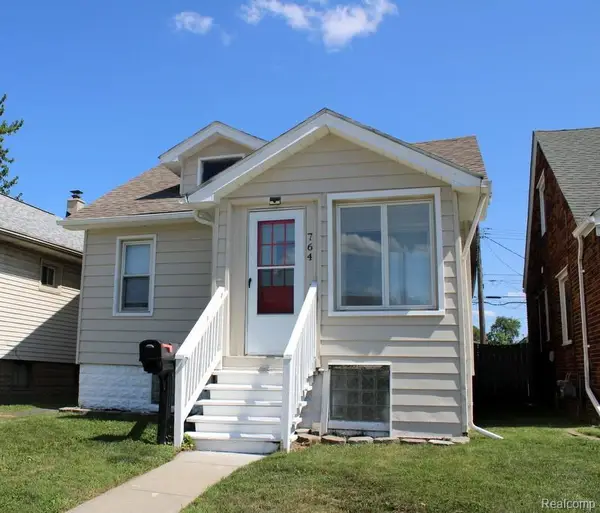 764 Cleophus, Lincoln Park, MI 48146