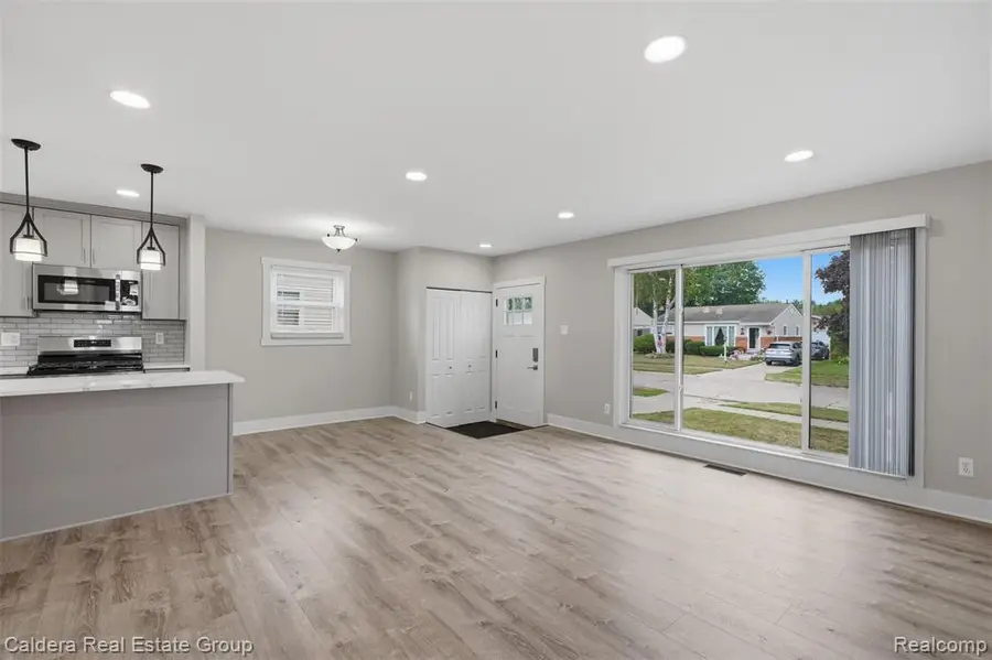 338 Sonia, Madison Heights, MI 48071 - #3