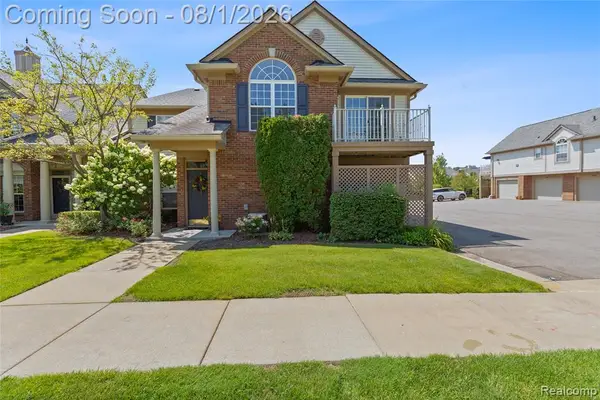 3542 Oakmonte, Rochester, MI 48306