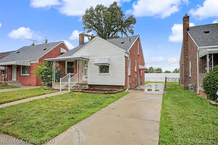 1670 Riverbank, Lincoln Park, MI 48146 - #2