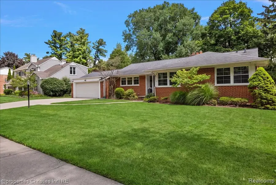 925 Westchester, Birmingham, MI 48009 - #3