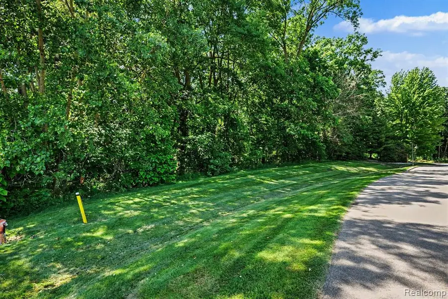 00 Deer Ridge, Holly, MI 48442 - #3