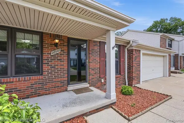 28047 Maple Forest #51, Harrison Twp, MI 48045