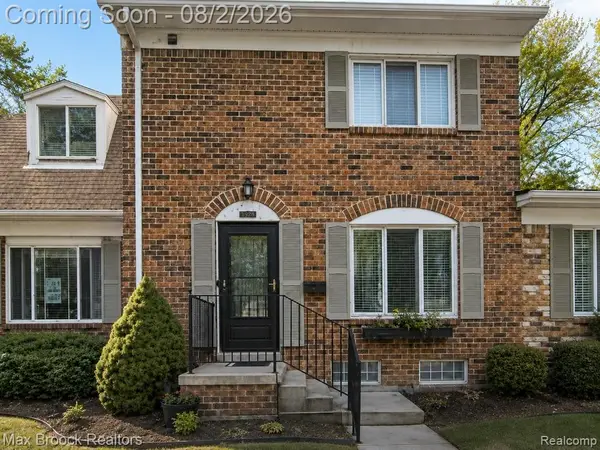 1928 S Wickham, Royal Oak, MI 48073