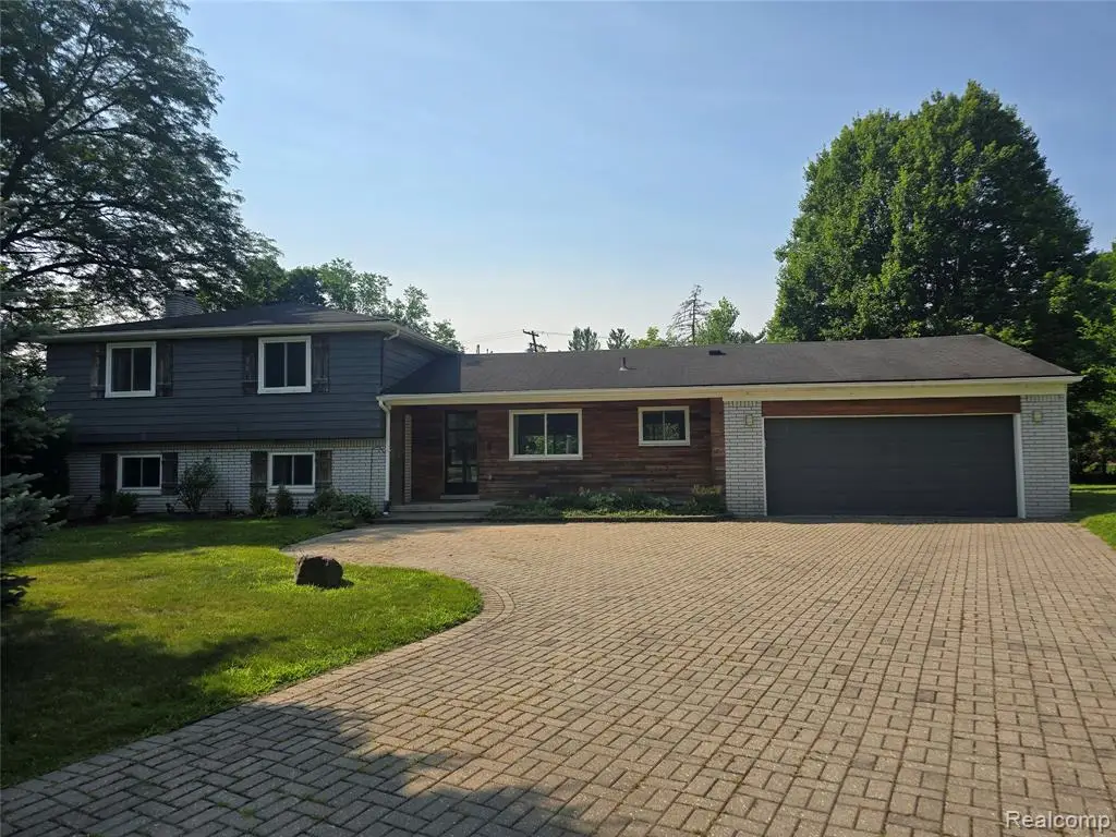 24697 S Cromwell, Franklin, MI 48025 - #1