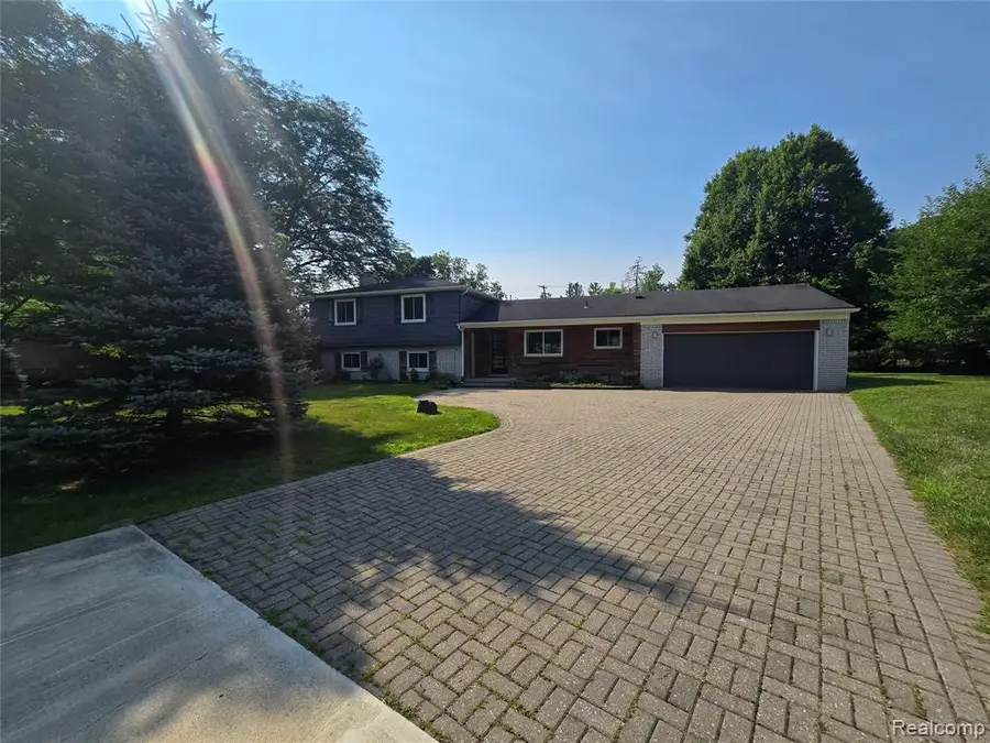 24697 S Cromwell, Franklin, MI 48025 - #2