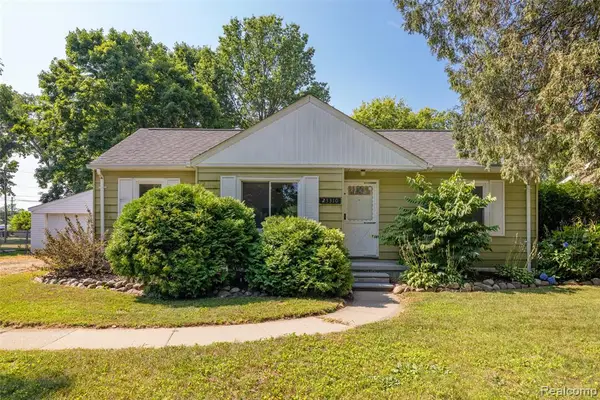 23310 Patterson, Clinton Township, MI 48036