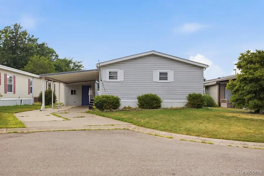 49153 Cranberry, Utica, MI 48315 - #3