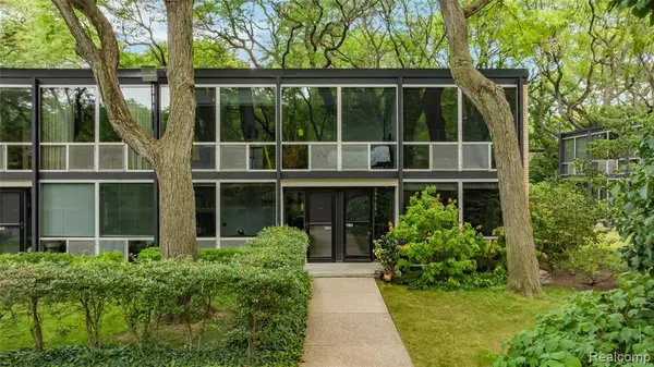 1349 Joliet, Detroit, MI 48207