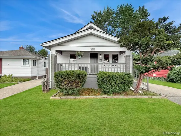 24520 Schroeder, Eastpointe, MI 48021