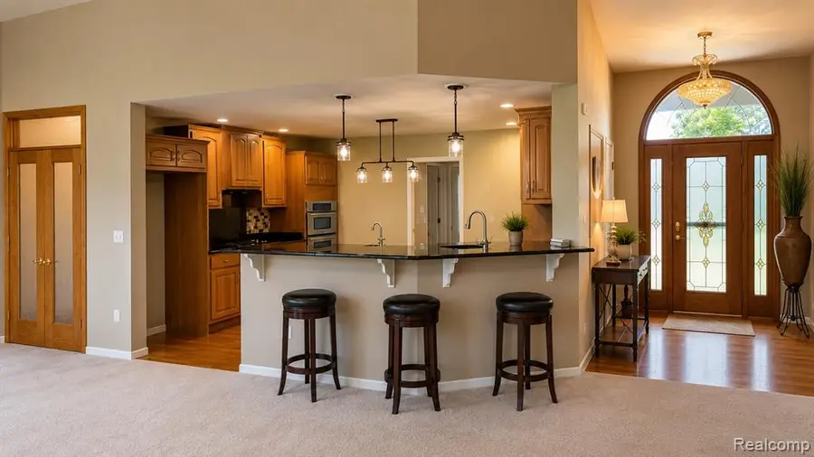 6119 Pine Creek Crossing, Grand Blanc, MI 48439 - #3