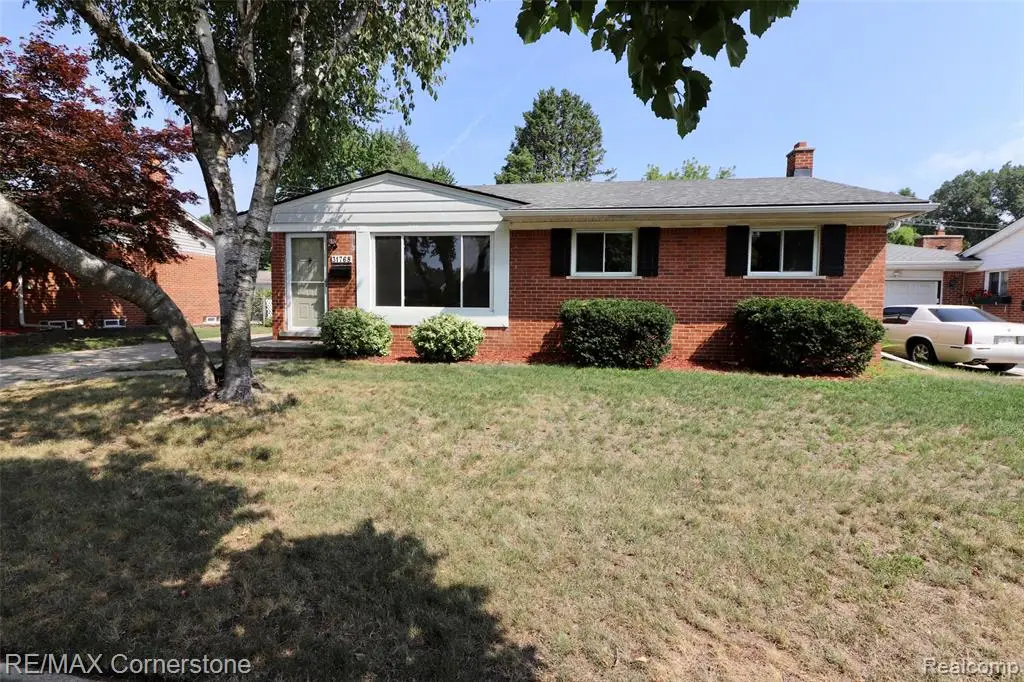 31768 Bretton, Livonia, MI 48152 - #1
