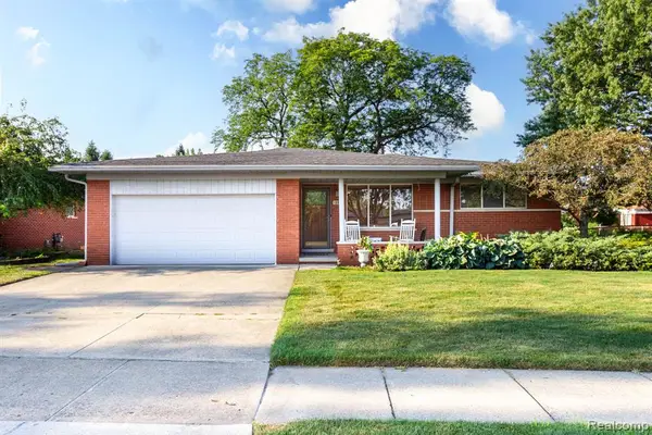 13332 Martin, Warren, MI 48088