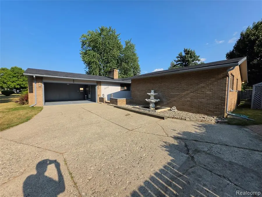 3710 Worchester, Flint, MI 48503 - #2