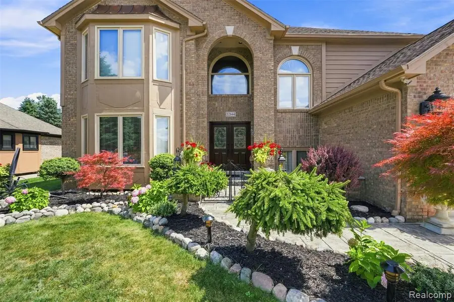 52844 Karon, Macomb, MI 48042 - #3