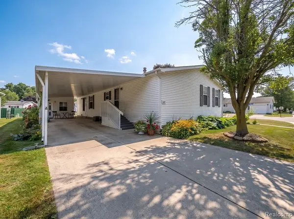601 Rio Grande, Adrian, MI 