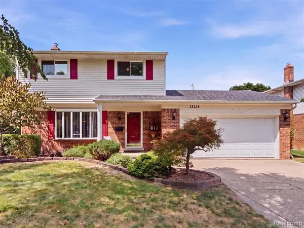 38134 Ross, Livonia, MI 48154