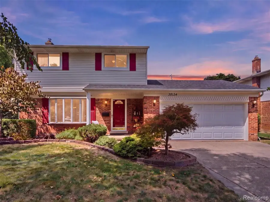 38134 Ross, Livonia, MI 48154 - #2