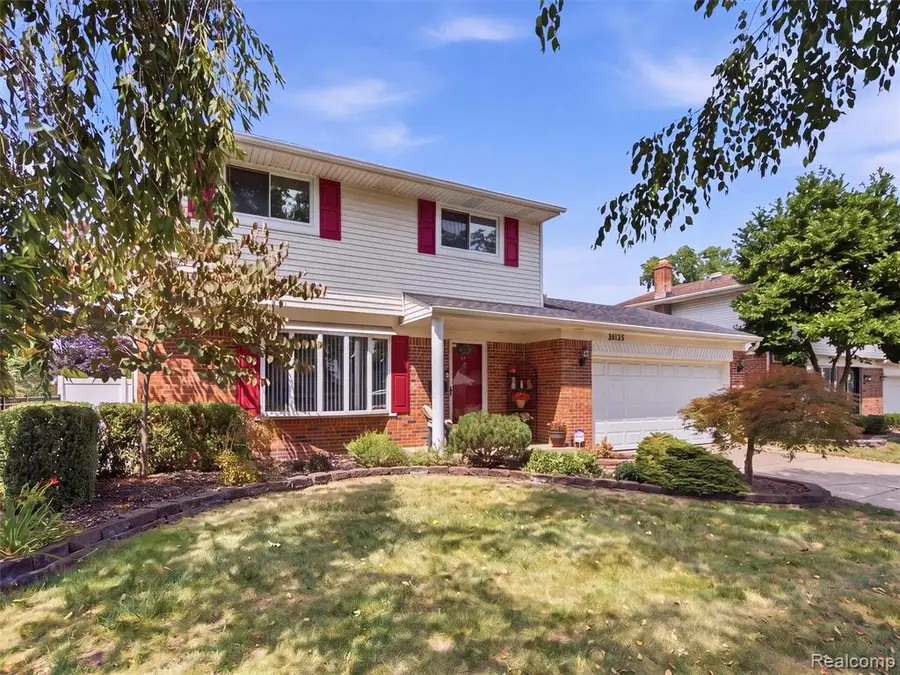 38134 Ross, Livonia, MI 48154 - #3