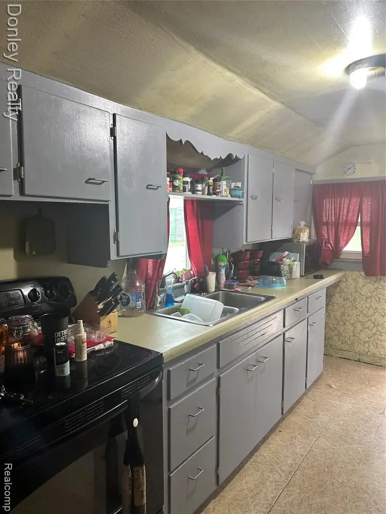 5400 W Sanilac, Snover, MI 48472 - #2