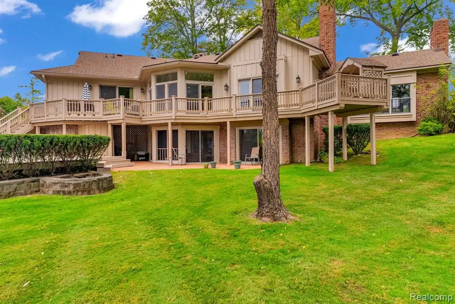 1887 Harvest, Bloomfield Hills, MI 48302 - #3