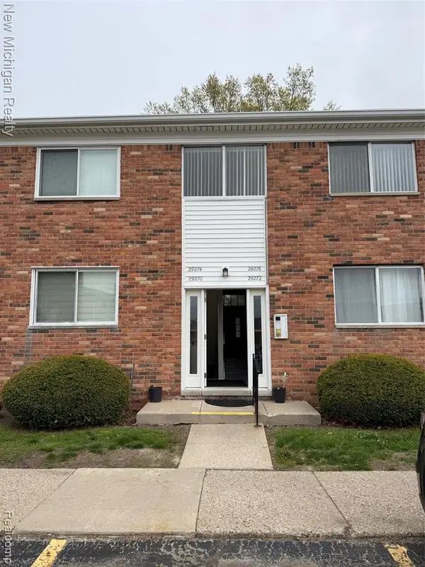 29276 Hoover #276, Warren, MI 48093