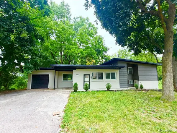 2920 Valley, Ann Arbor, MI 48103