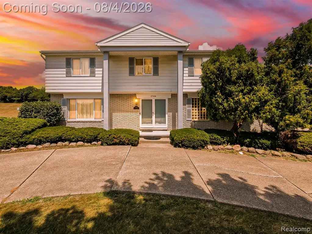 27580 Westcott Crescent, Farmington, MI 48334 - #1