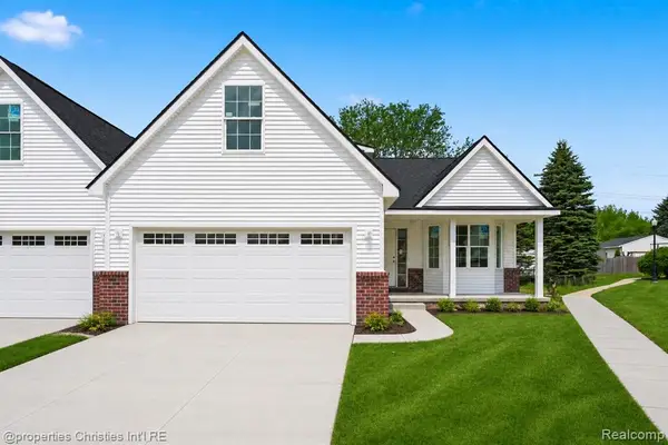 817 Nelsons Ridge, Howell, MI 48843