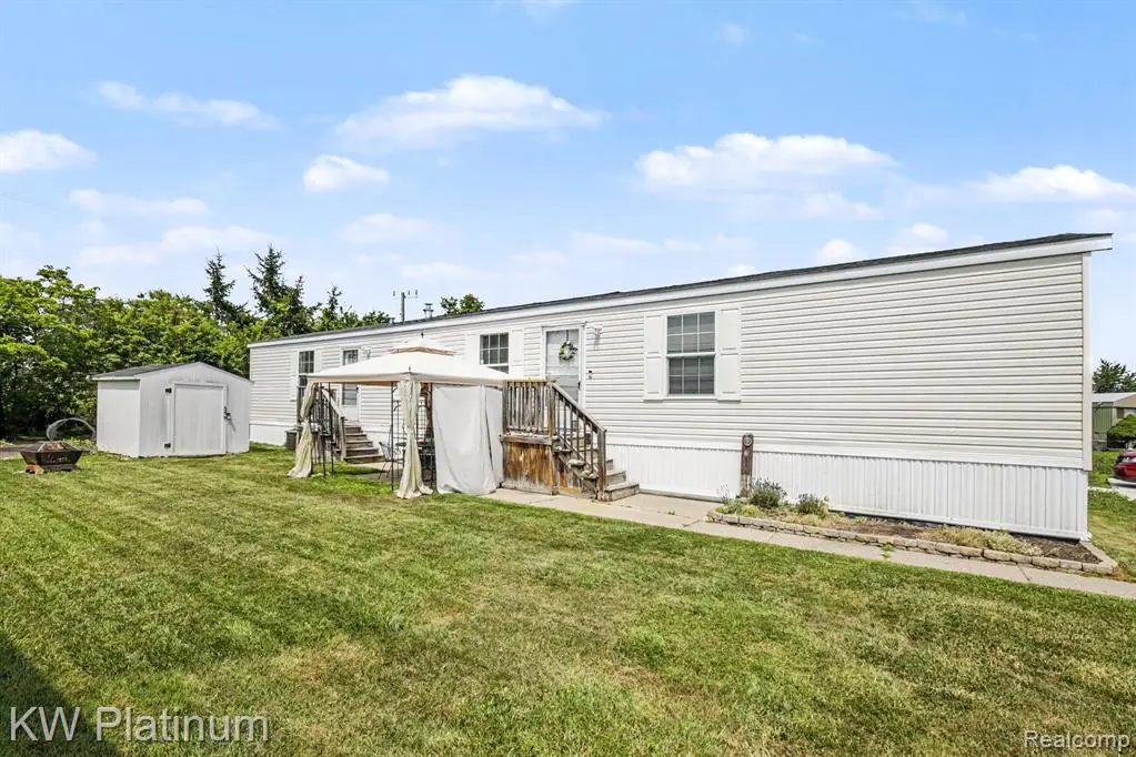57911 Lancaster, Washington, MI 48094 - #1