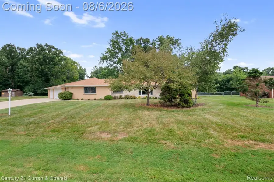 24935 Lakeland, Farmington Hills, MI 48336 - #2