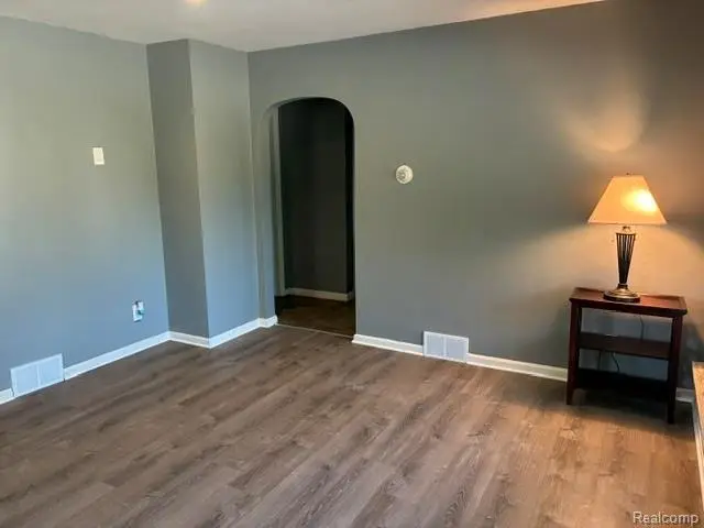 2214 Curry, Flint, MI 48506 - #3