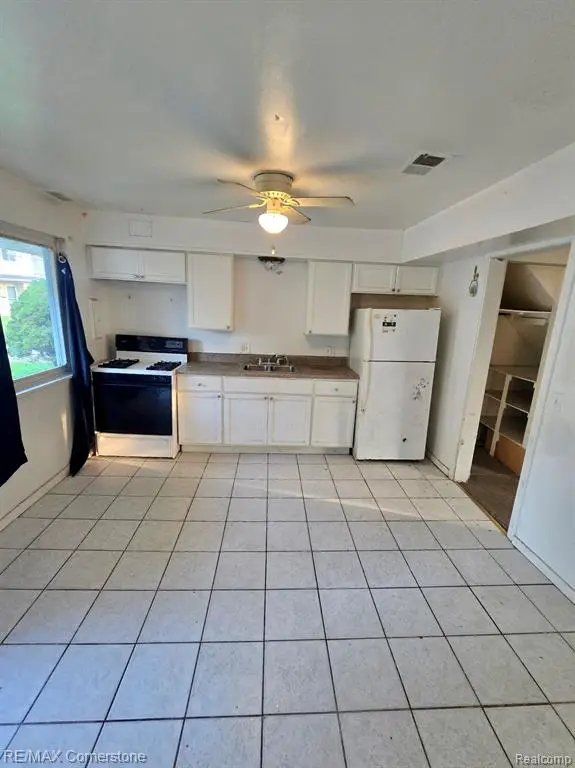 33511 Berville, Westland, MI 48186 - #3