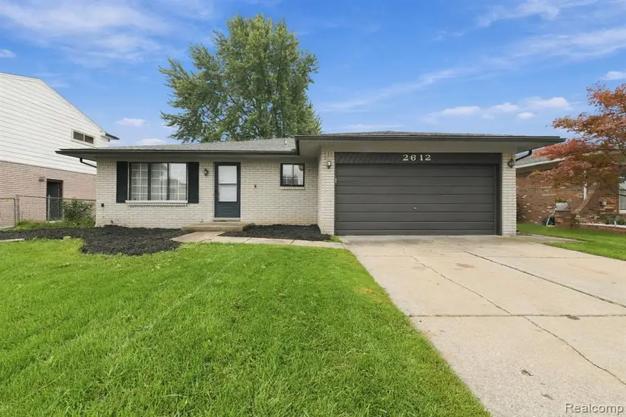 2612 Michael, Sterling Heights, MI 48310 - #2
