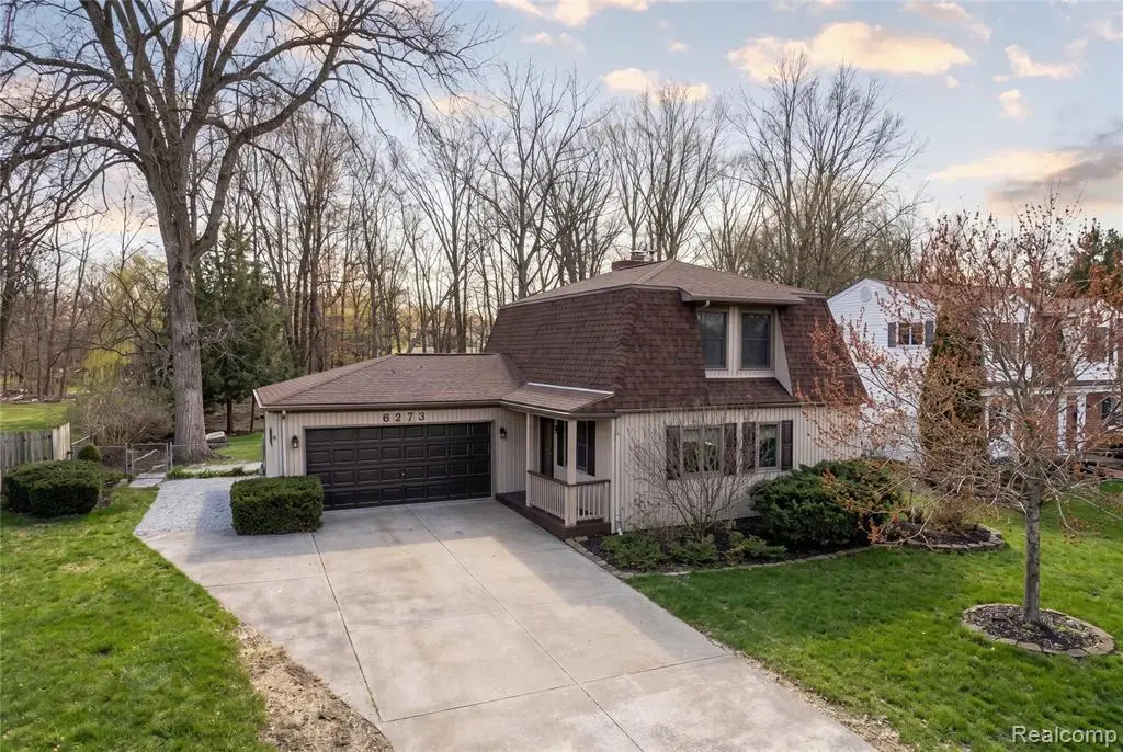 6273 Cold Spring, Grand Blanc, MI 48439 - #1